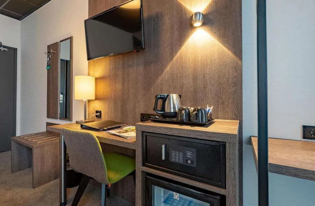 Hotel Cornelisz - photo 30