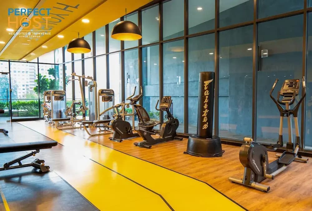 Neu Suites 3rdNvenue by Perfect Host - photo 24