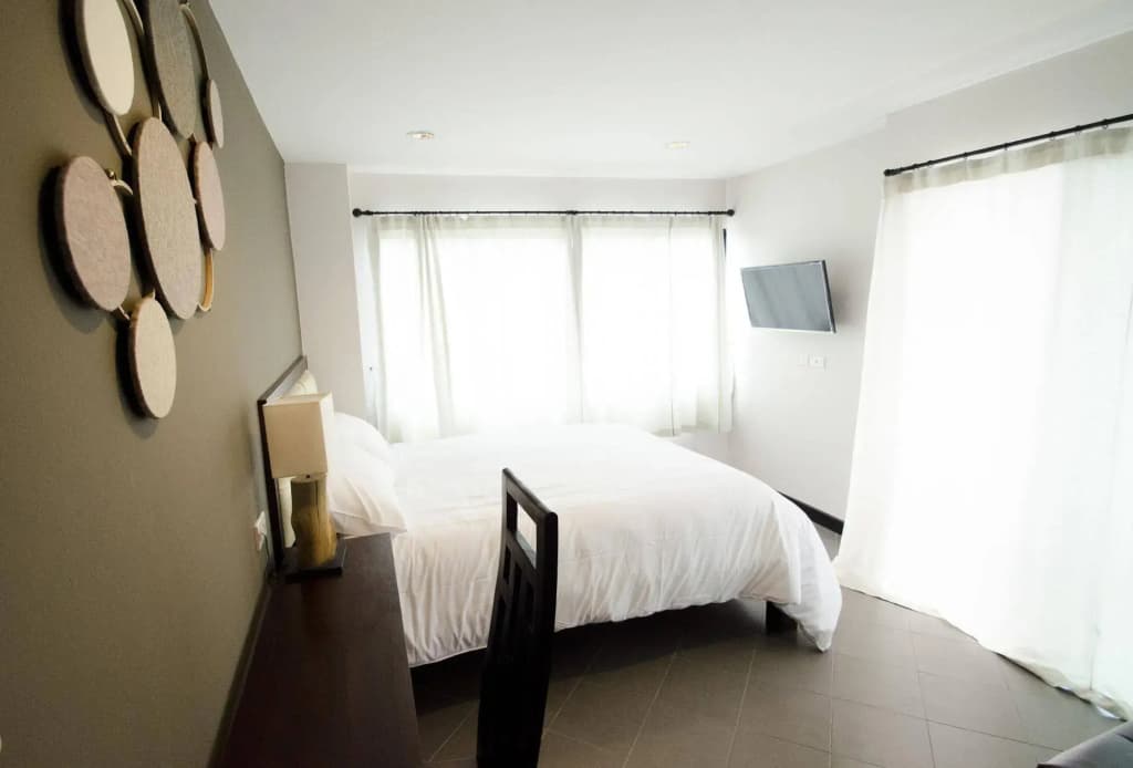Sabai Hotel and Hostel - photo 7