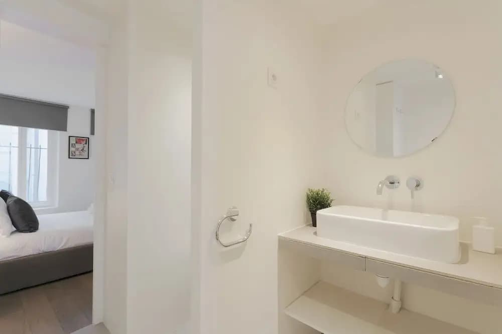 Le Marais Temple Apartment - photo 6