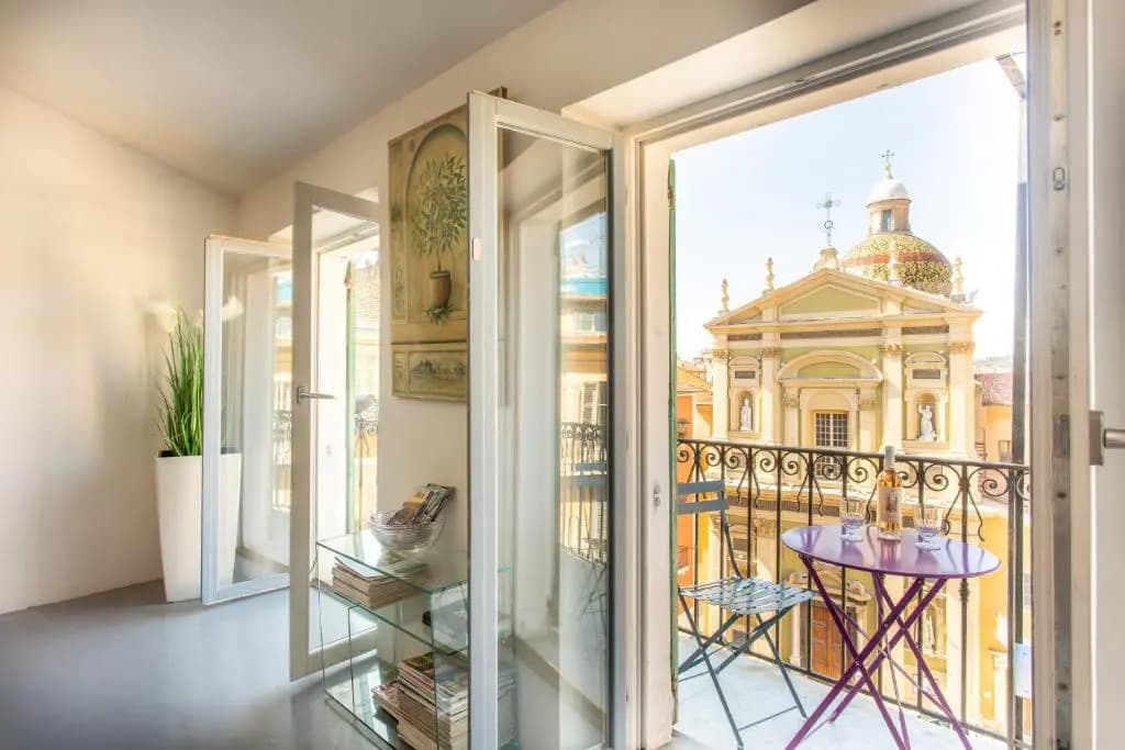Ross 5- F2, Lumineux, Balcon, Loft, Clim, Vieux-Nice - photo 18
