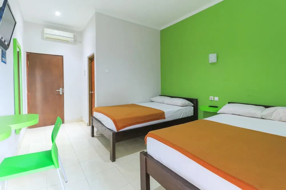 Hotel Warta Puspita - photo 2