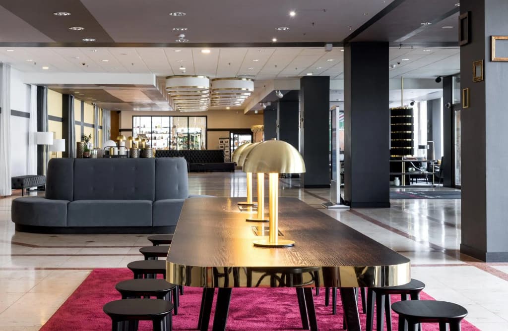 Diplomat Hotel - photo 21
