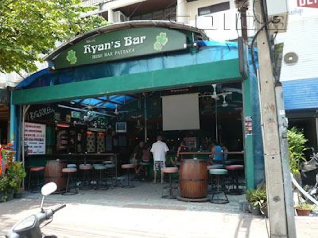 Ryan's Bar - main photo