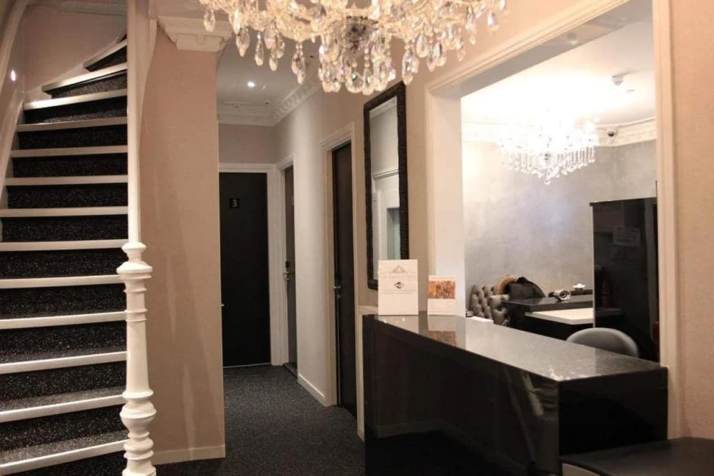 Sara's Boutique Hotel - photo 9