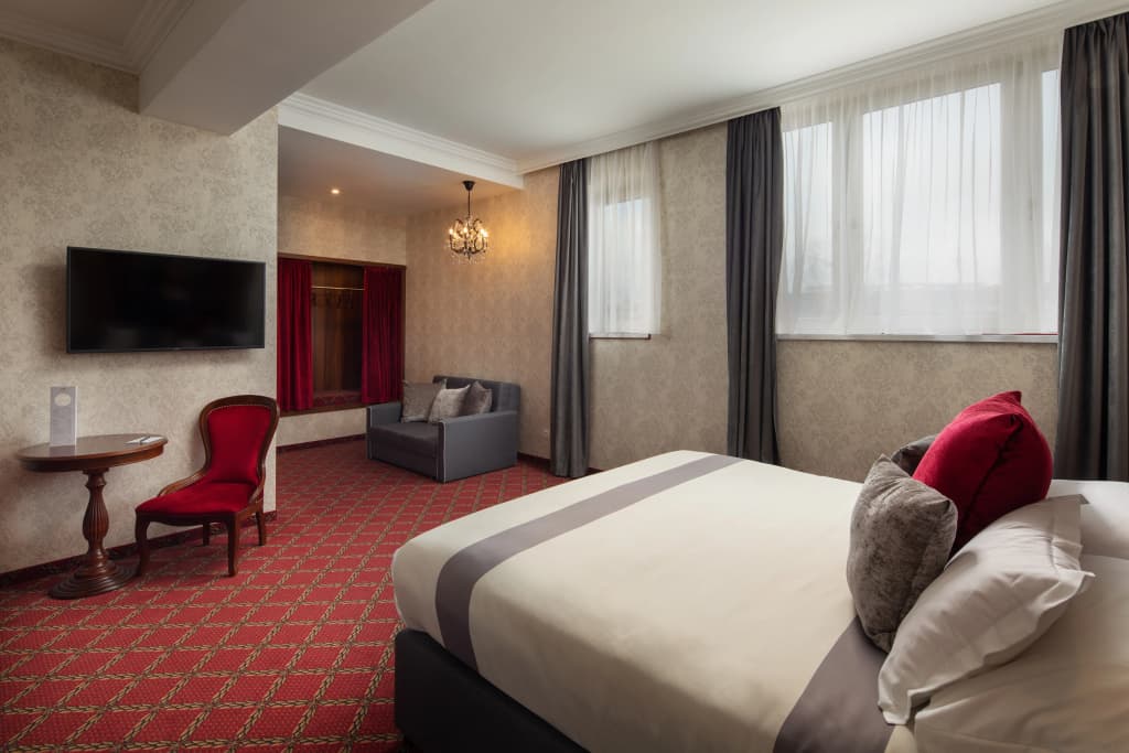 Mystery Hotel Budapest, Preferred Hotels & Resorts - photo 3
