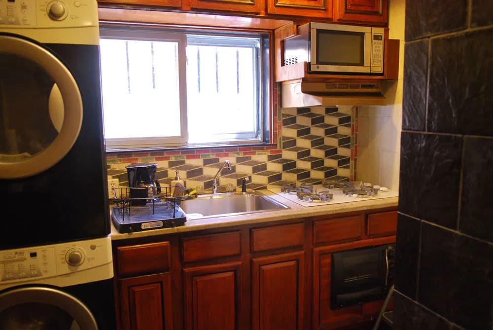 Missing Lantern Resident Suites - photo 18