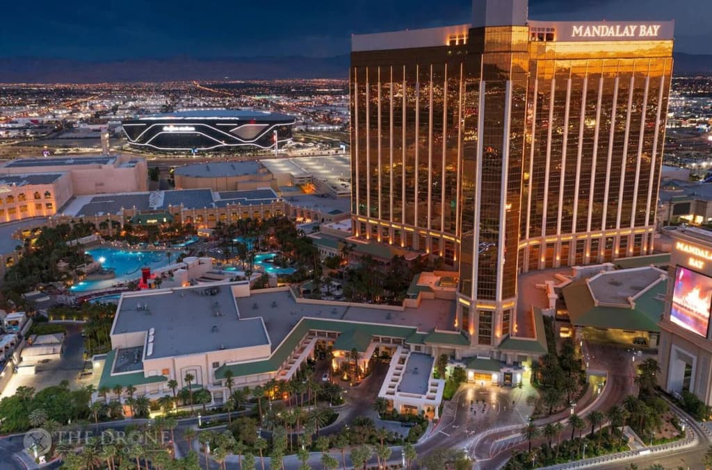Four Seasons Las Vegas Hotel - photo 1