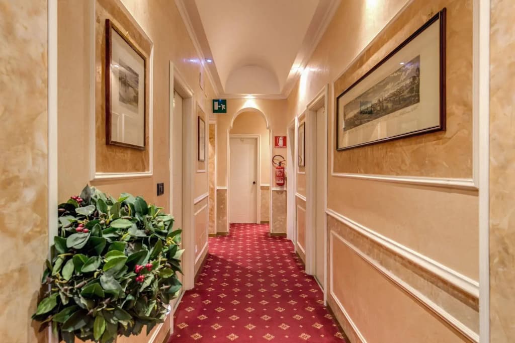 Hotel Martini - photo 17