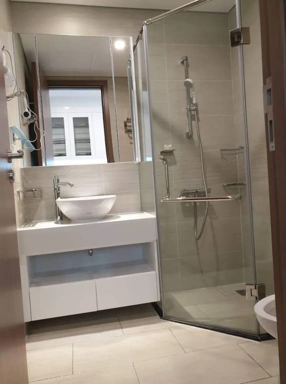 V-One Hotel - photo 8