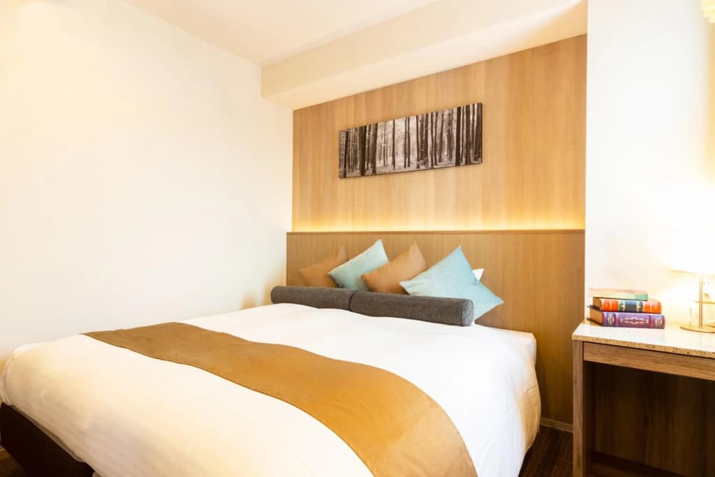Nipponbashi Crystal Hotel 2 - photo 2