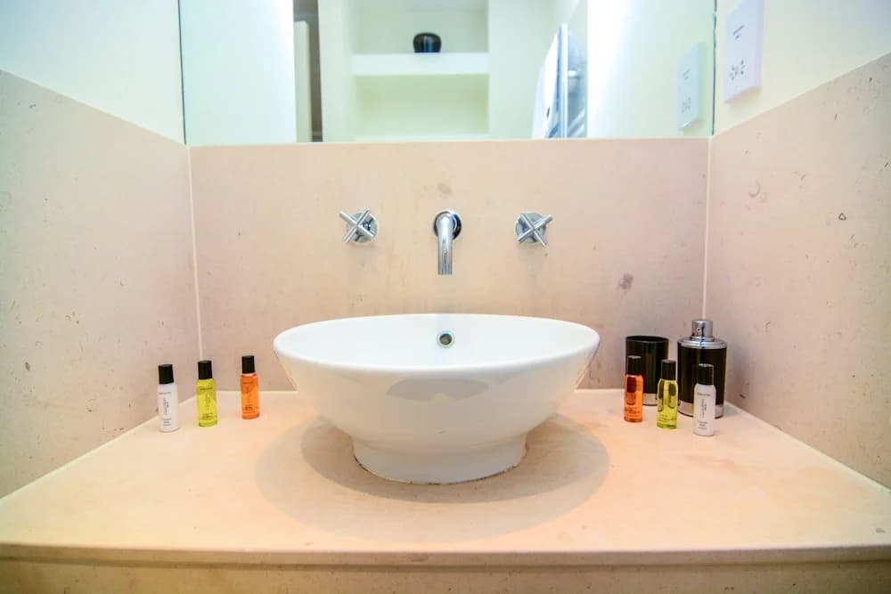 Discovery Dock Apartments East by Primestay London - photo 29