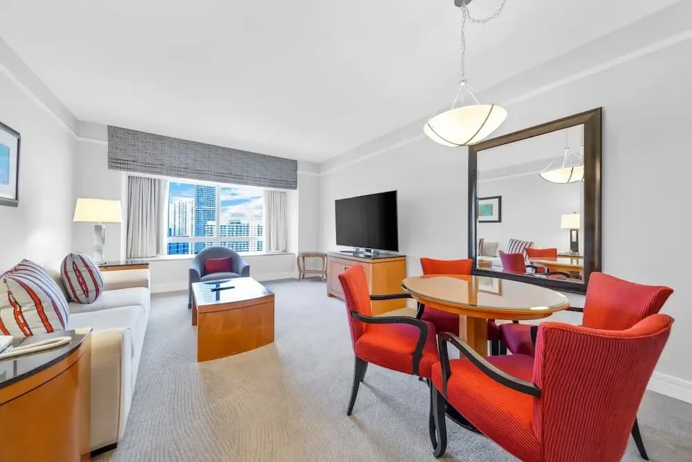 Four Seasons 1br Suite - photo 5