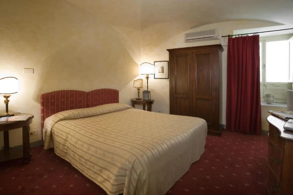 Palazzo Magnani Feroni - photo 1