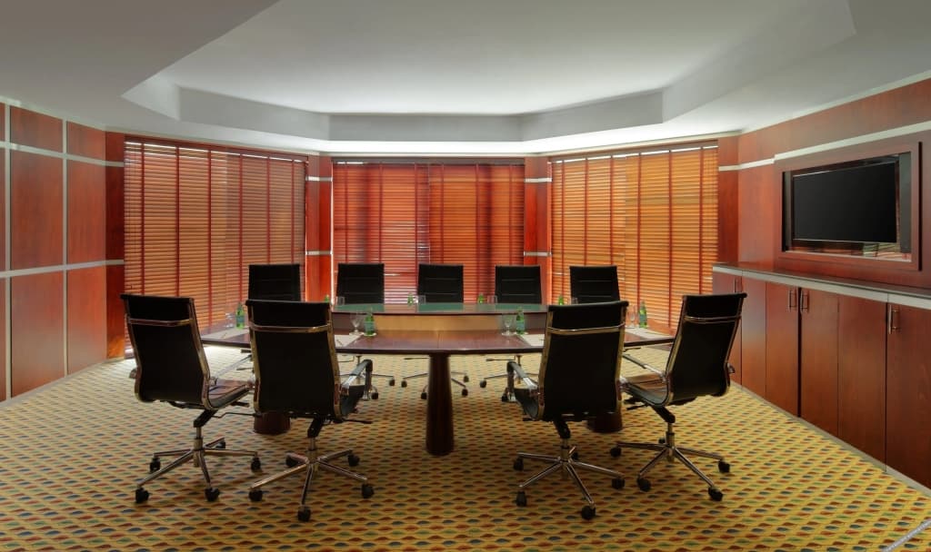 Le Meridien Dubai Hotel & Conference Centre - photo 40
