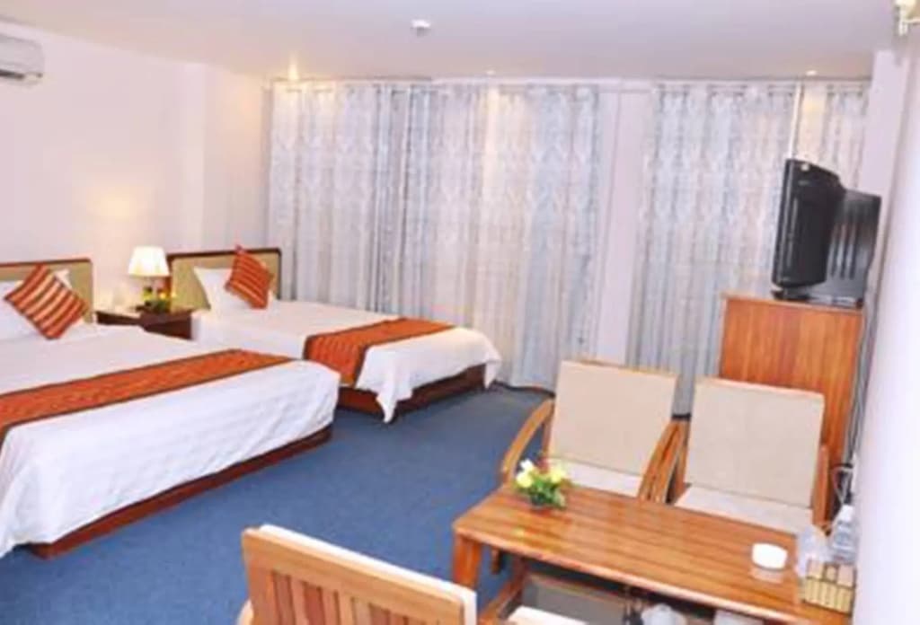 A25 Hotel - 137 Nguyen Du DN - photo 4
