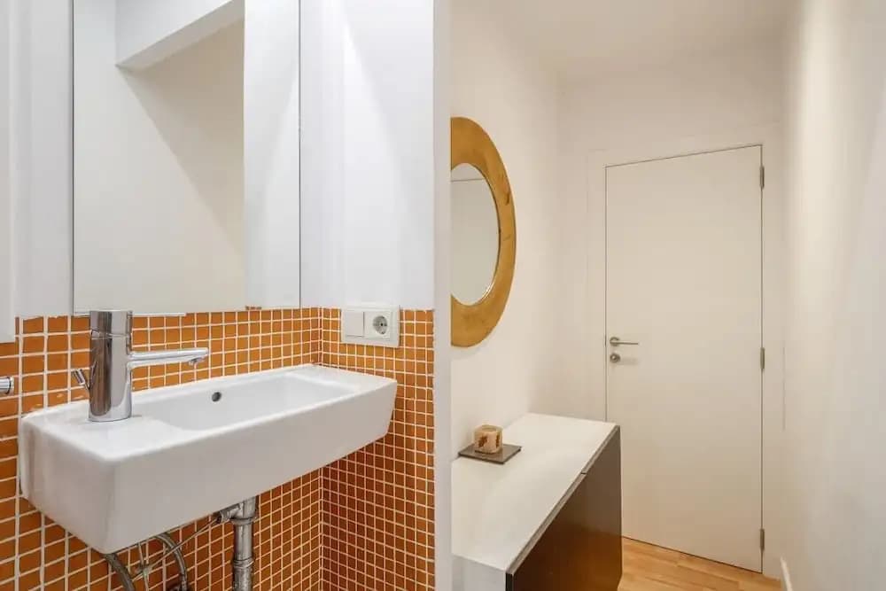 Lovely 1bed Apt W/balcony in Eixample - photo 8