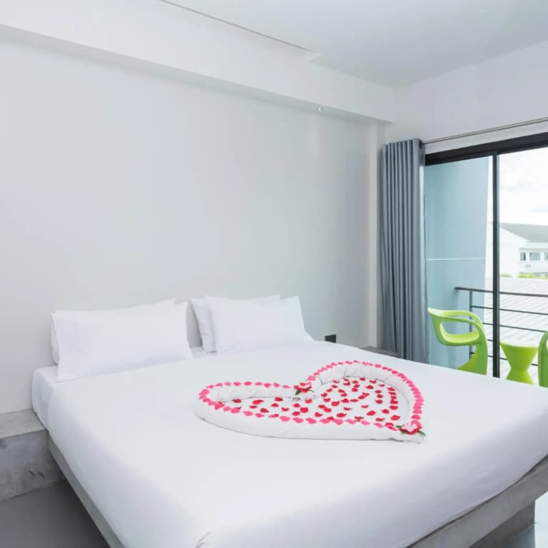 Riverside Hotel - photo 24