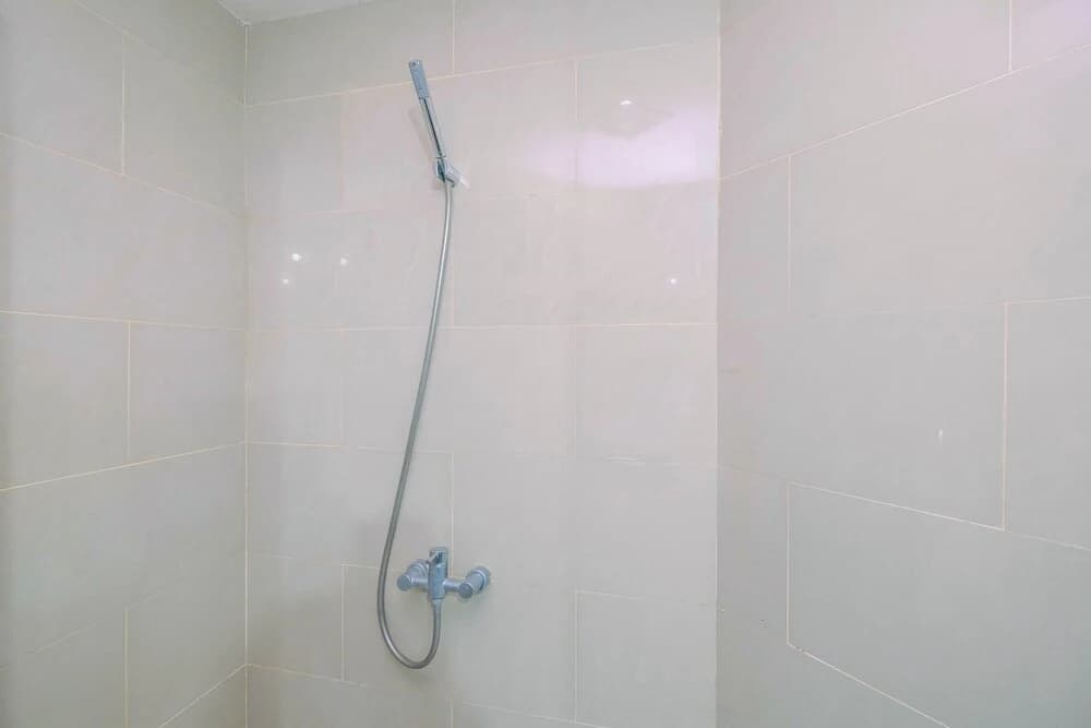 Big and Cozy Gandaria Heights 3BR Apartment with Direct Access to Mall - photo 7