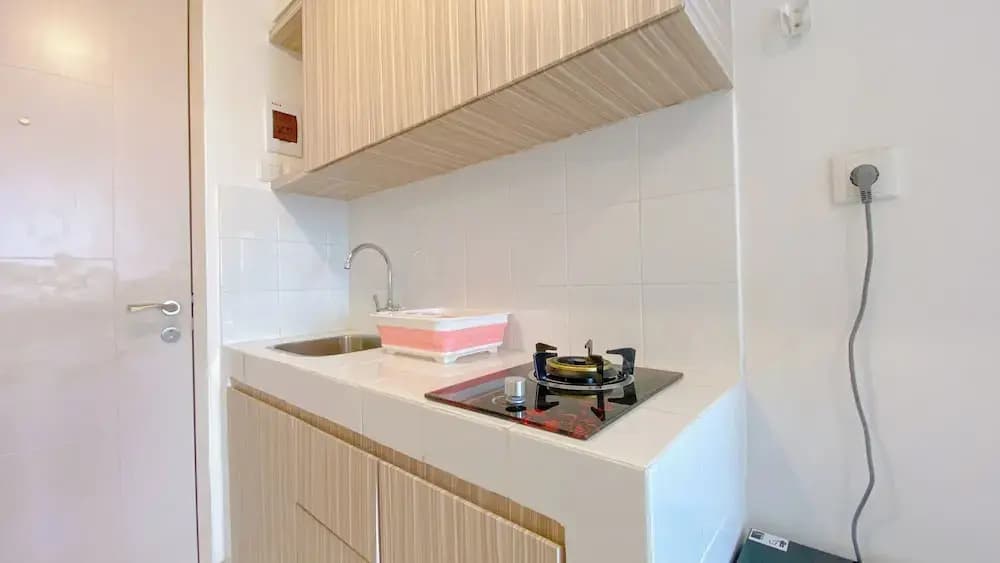 Warm And Simply Look Studio Apartment Tokyo Riverside Pik 2 - photo 8