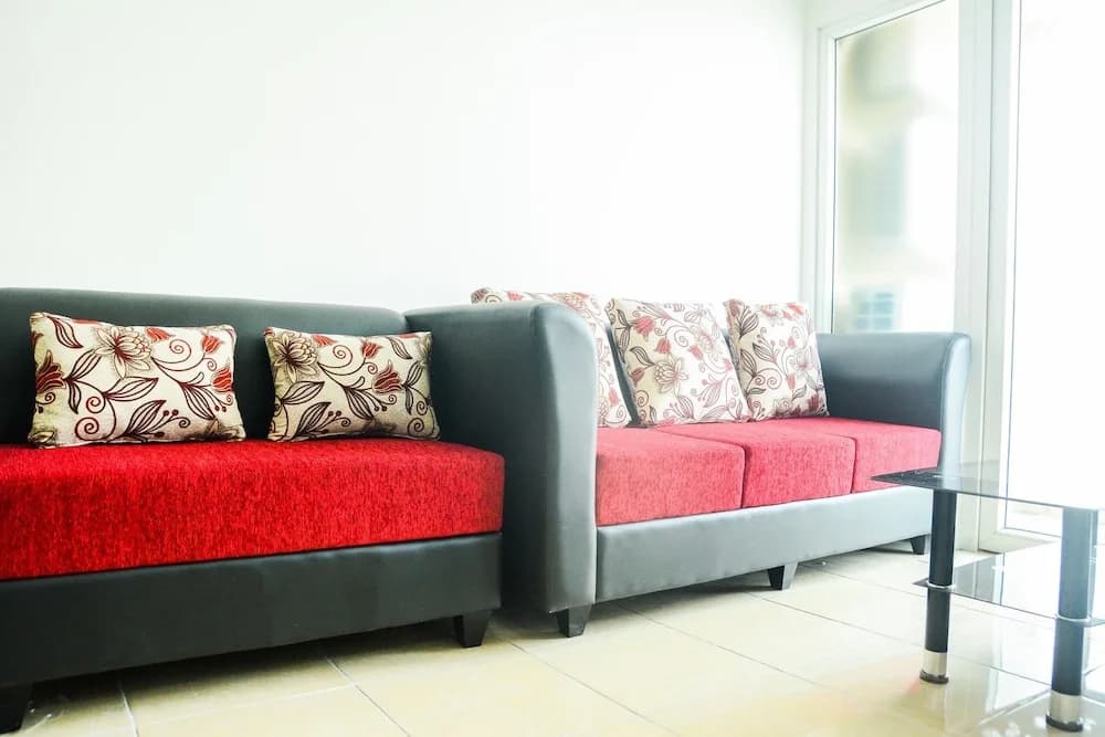 Strategic 2BR City View Grand Palace Kemayoran Apartment By Travelio - photo 1
