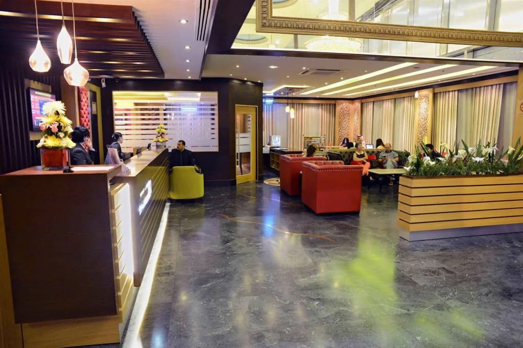 Sun and Sands Hotel - photo 2