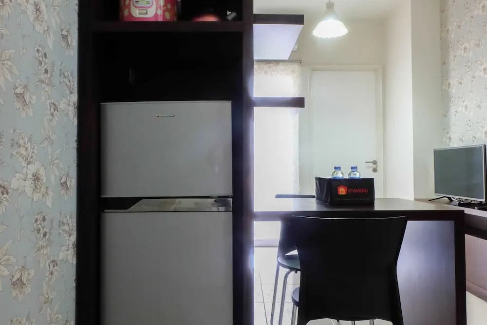 Comfortable Pakubuwono Terrace Apartment - photo 9