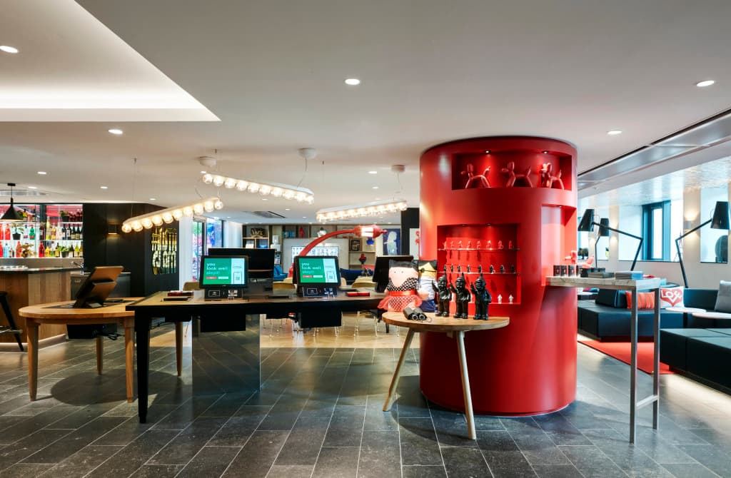 citizenM Paris Champs-Élysees Hotel - photo 26