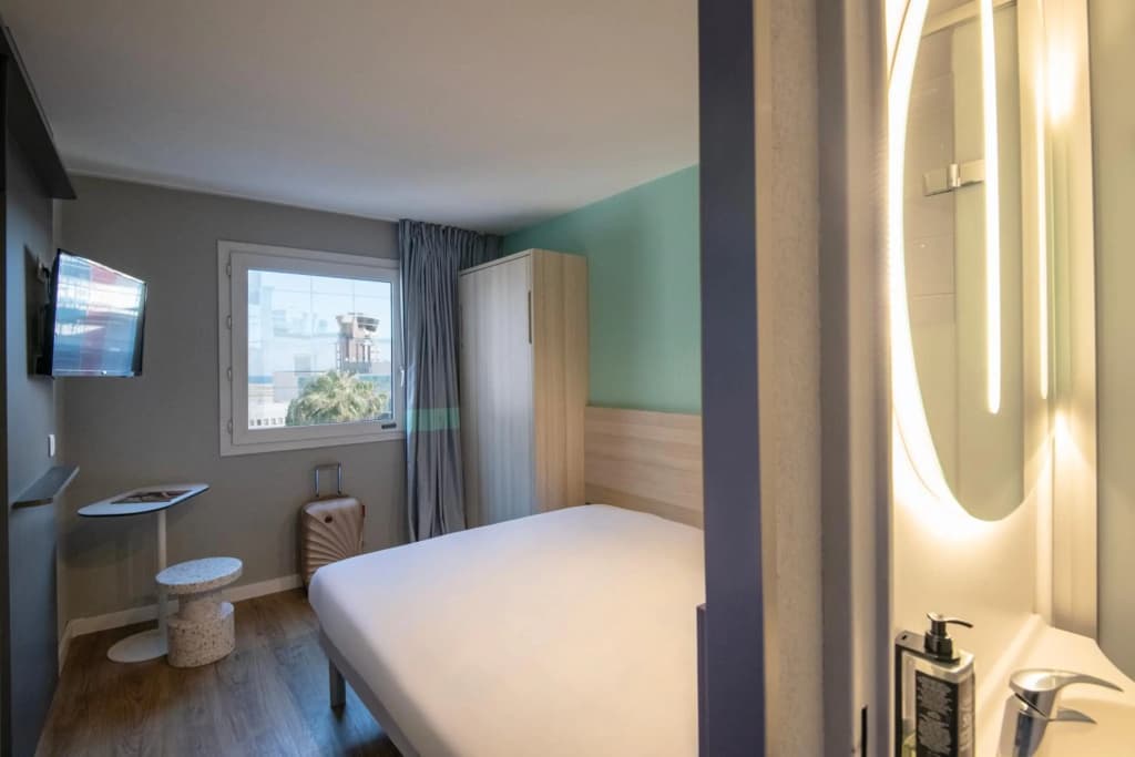 ibis budget Nice Aeroport Promenade des Anglais - photo 27