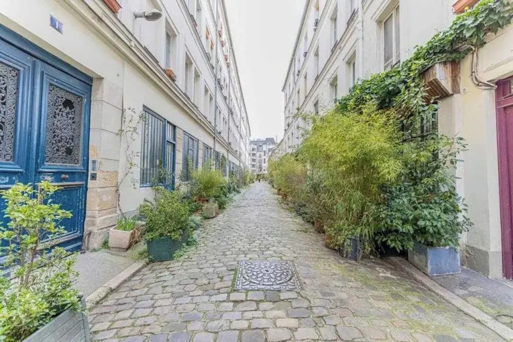 Chic Apartment AC - 1bdr/4p - Carreau du Temple - photo 1