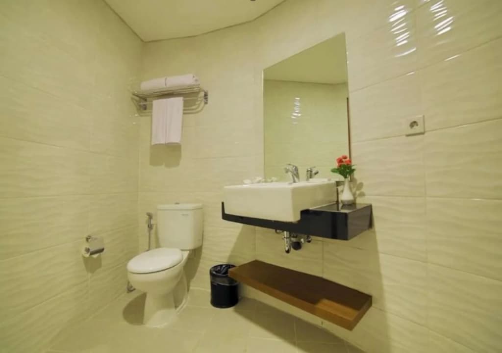 Ozone Hotel Pantai Indah Kapuk - photo 9