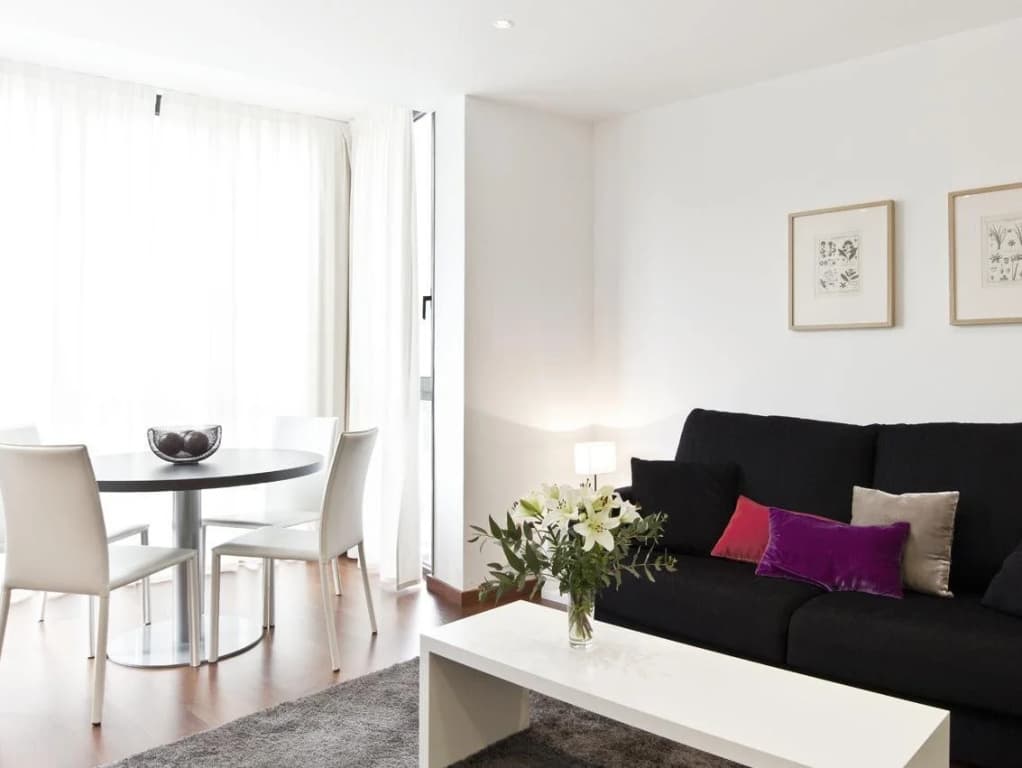Arago Executive Suites Apartments - photo 12