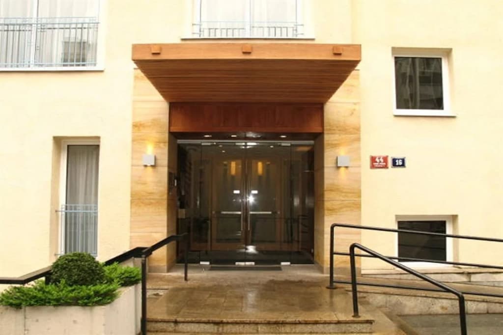 Golden Prague Residence - photo 1