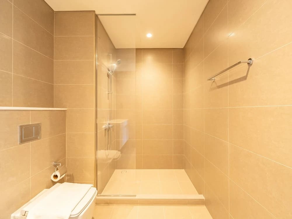 Exquisite 2BR - Breathtaking BurjSkyline - photo 9