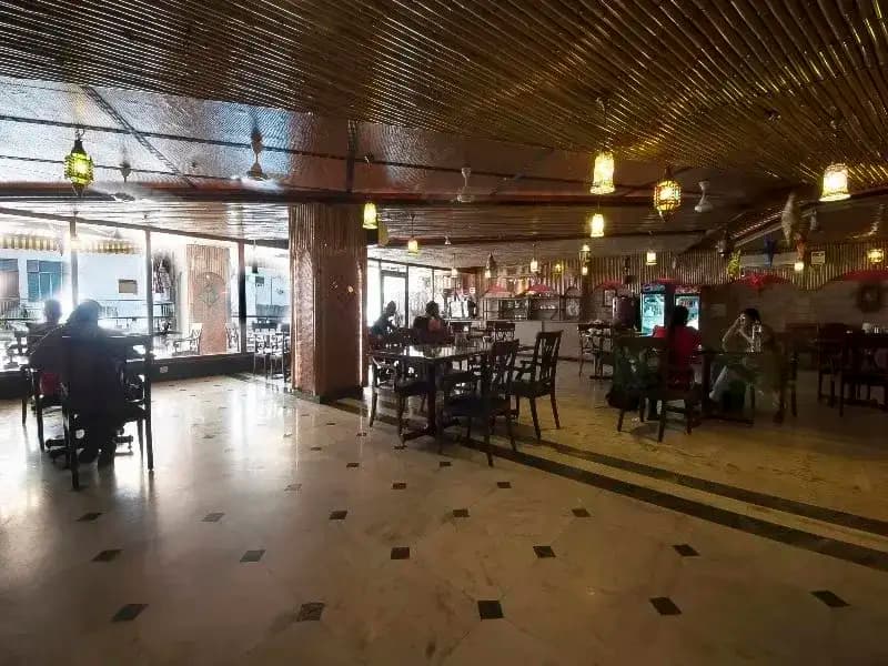 iLodge  Main Bazaar - photo 4