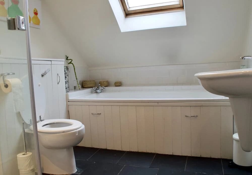 Leith Home - Sleeps 6 - photo 5