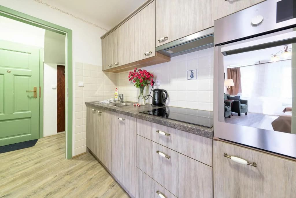 Nobles Apartments - photo 26
