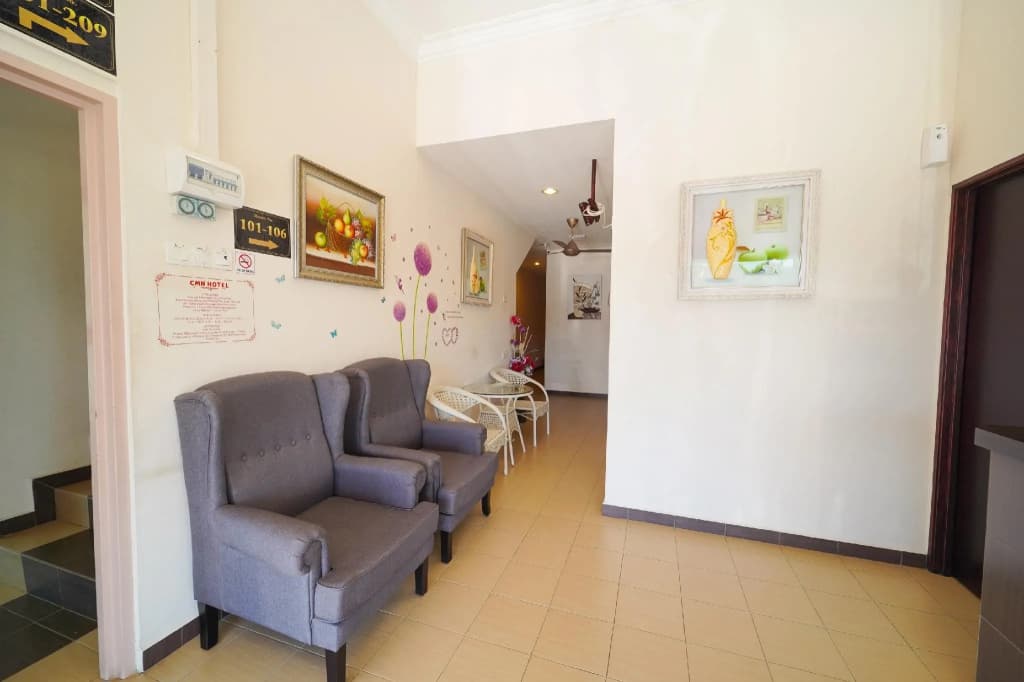CMN Hotel - photo 9