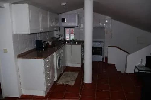 Lisbon Sloped Ceiling Apartment - photo 10