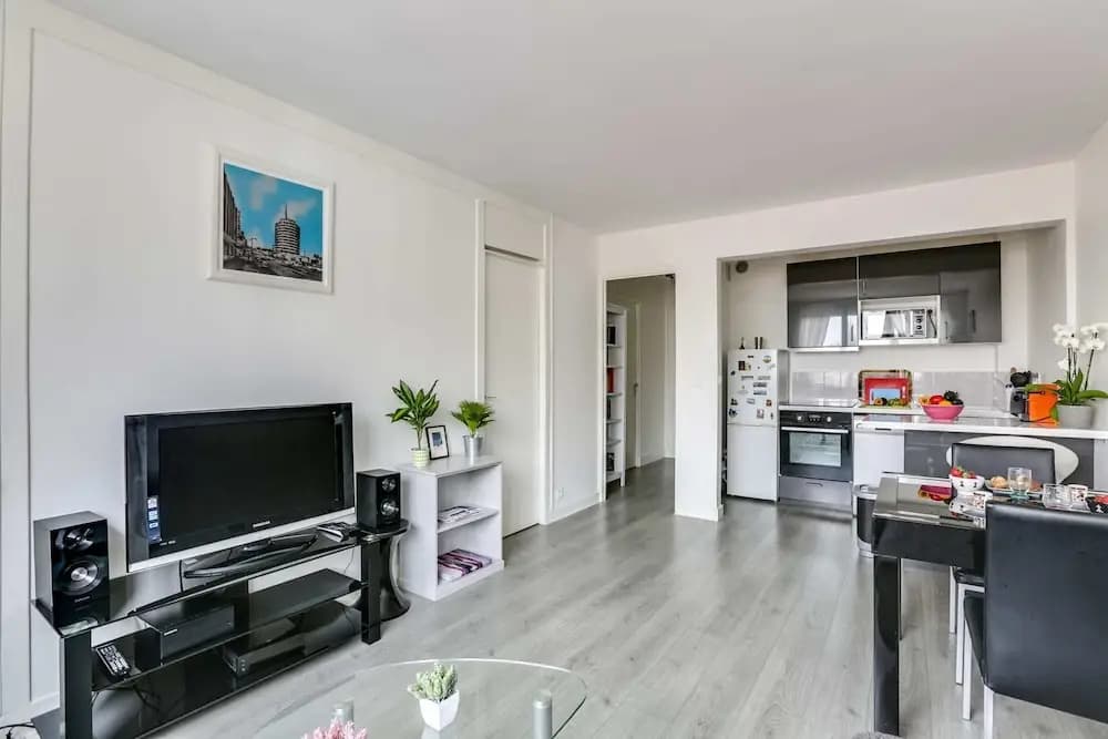Bright Flat for 4 Person 5 Mins From Parc Montsouris - photo 4