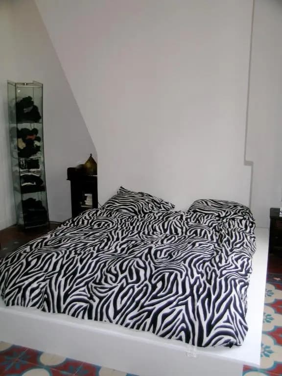 LE MARAIS 3 Bedrooms APT - main photo