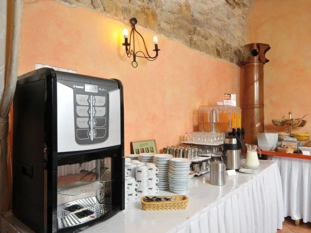 Metamorphis Hotel - photo 27