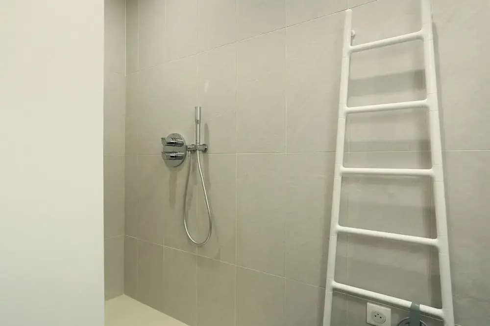 Lovely and new Apartment Center of Paris - photo 8