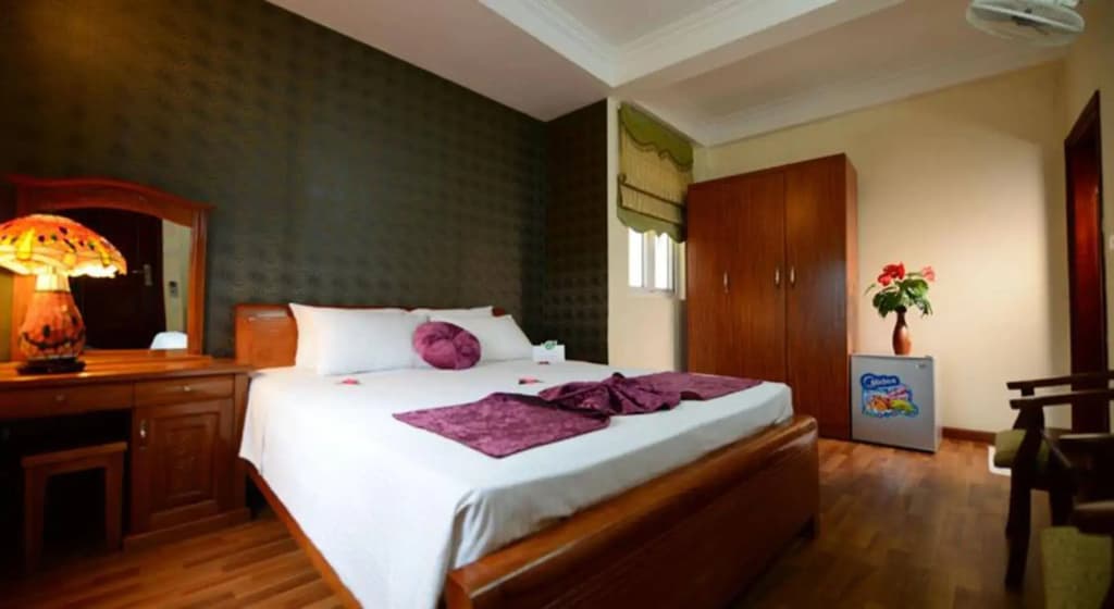 Holiday Lakeview Hotel - photo 6