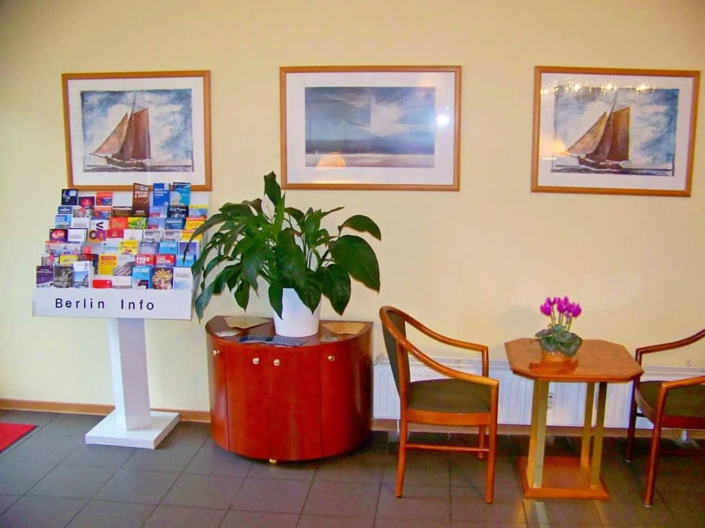 Hotel Amadeus Central - photo 10