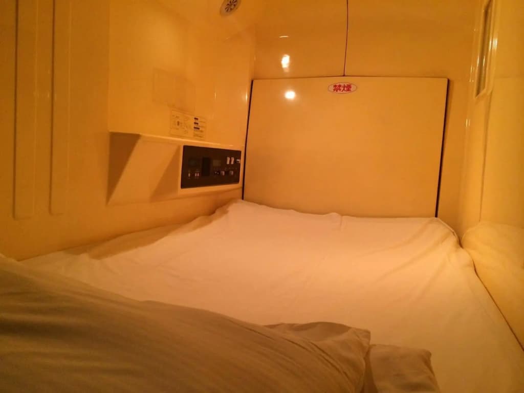 Capsule Hotel Asakusa Riverside - photo 2