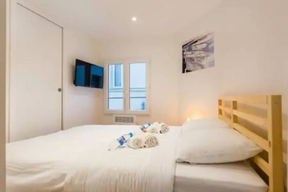 Charming Apartment -1br/4p- Bastille - photo 1