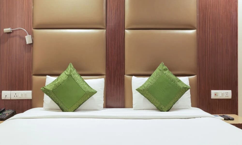 Treebo Trend Balsons International - photo 7
