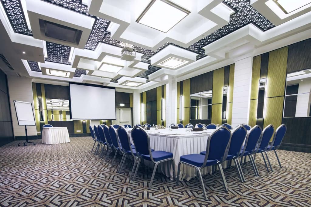Ayla Bawadi Hotel & Mall - photo 17