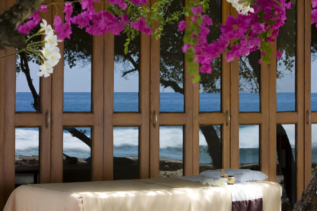 Sheraton Maldives Full Moon Resort & Spa - photo 24